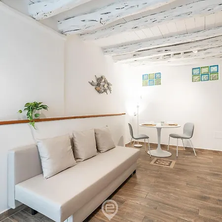 Cosmopolitan Retreat Apartamento Cagliari